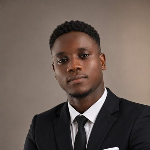 Portrait of Evalsam Agbomi
